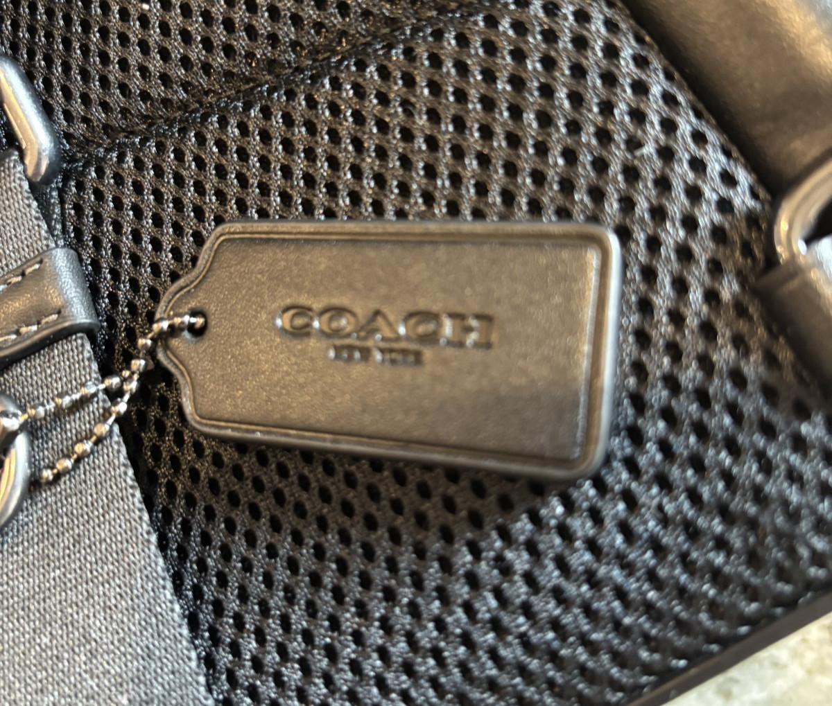 NWT Coach Racer Pack Leather Sling Backpack CU111 QB/Black Gunmetal CrossbodyBag