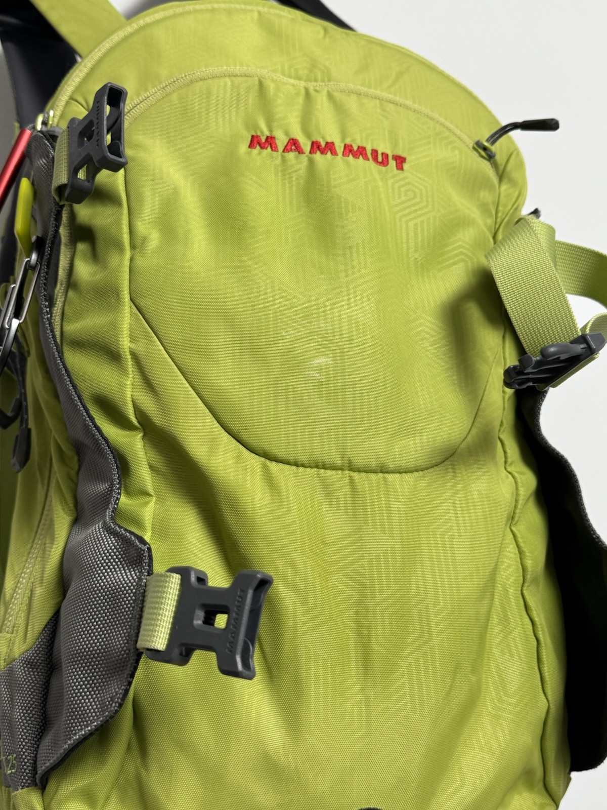 Mammut Nirvana Element 25 Backpack Hiking Outdoor Ski 25L