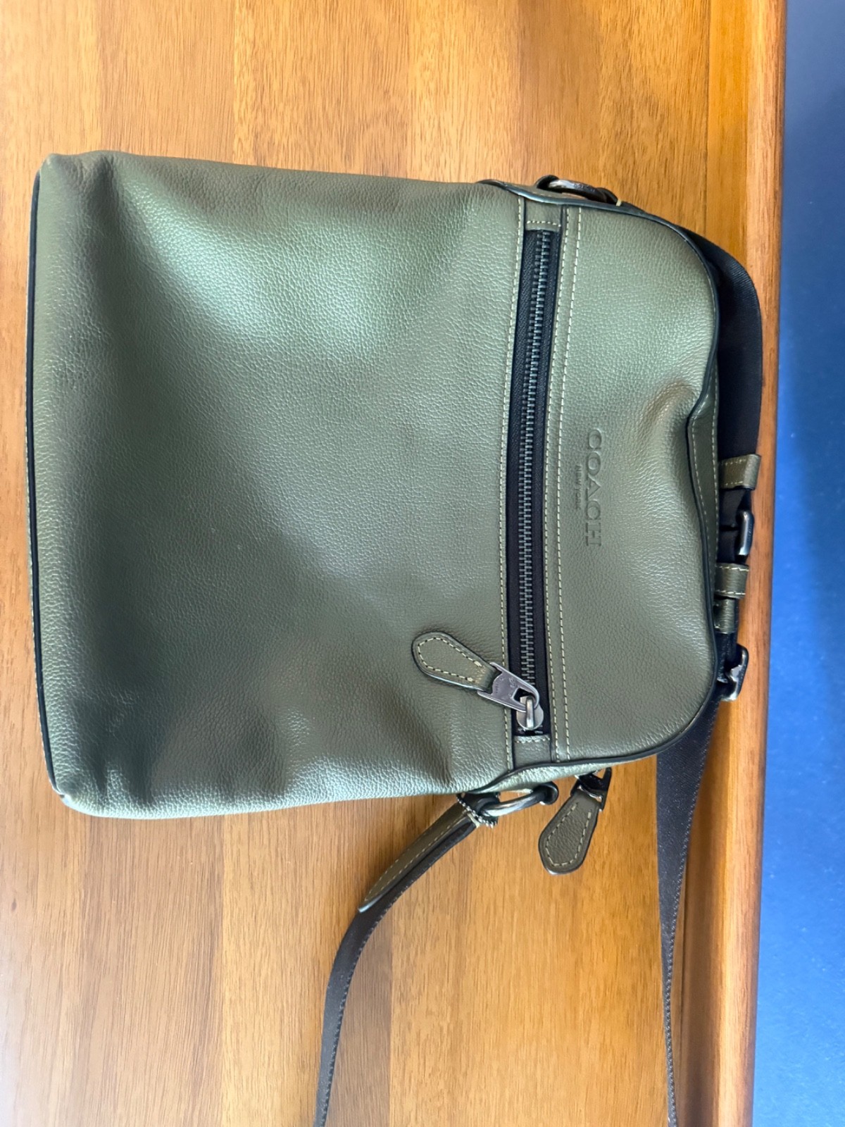 COACH “Houston Flight” Olive Green ORIGINAL Leather Crossbody Bag MEN / UNISEX