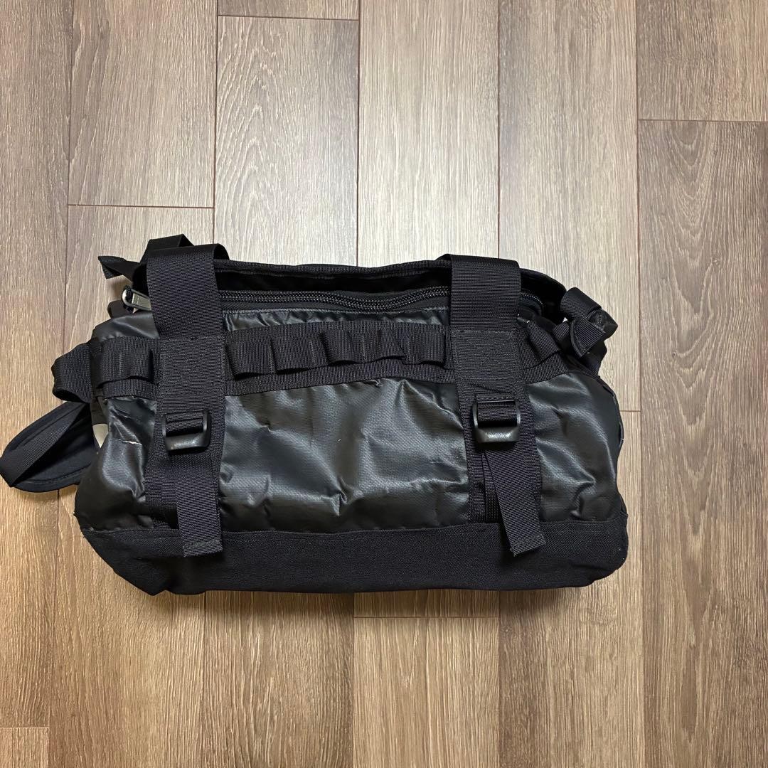 THE NORTH FACE Backpack Black with Logo Design 40cm 25cm 23cm Classic
