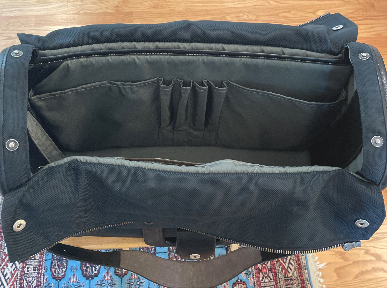Glaser Design Deal Bag- Medium