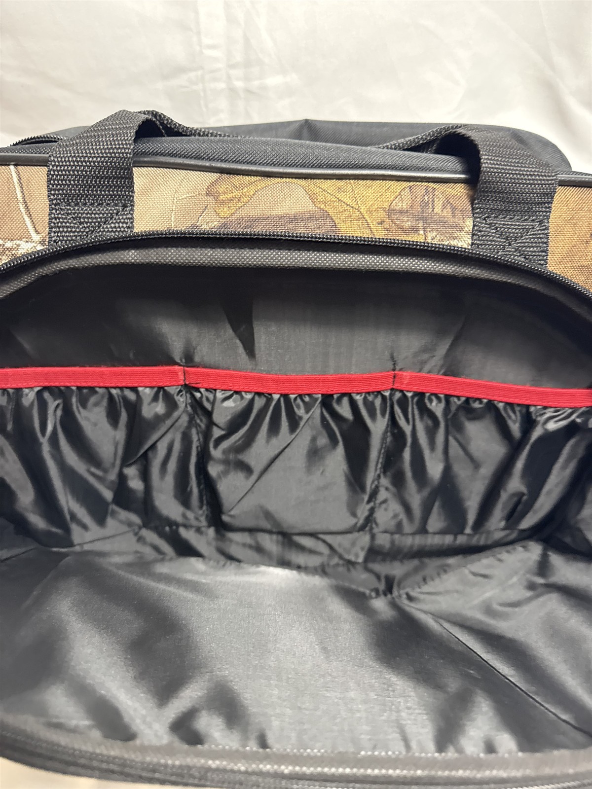 Fieldline Pro Series Real Tree Camouflage Mens Day Bag /w Laptop Slot Compartmnt