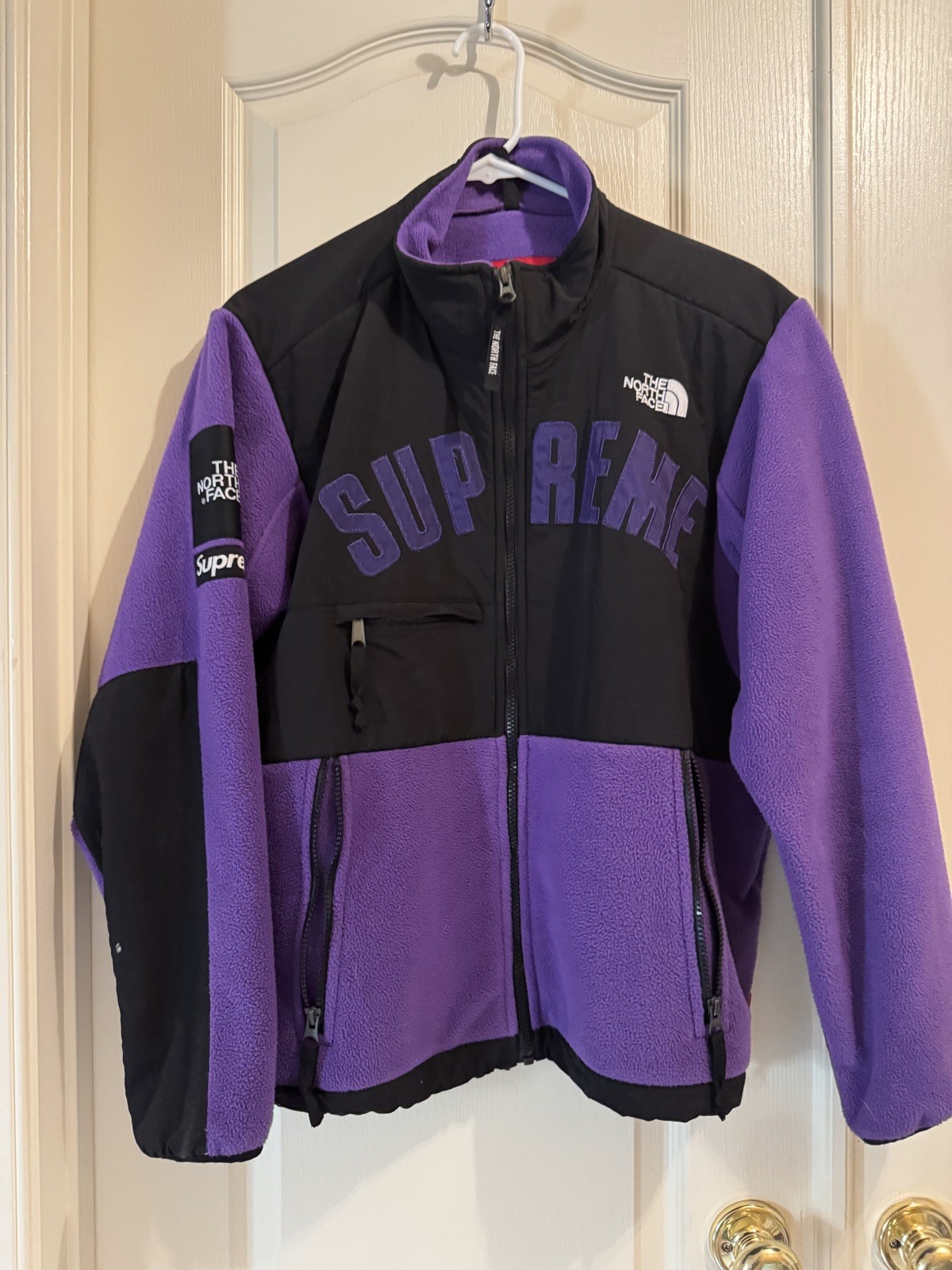 Supreme SS19 x The North Face Arc Logo Denali Fleece Jacket Purple