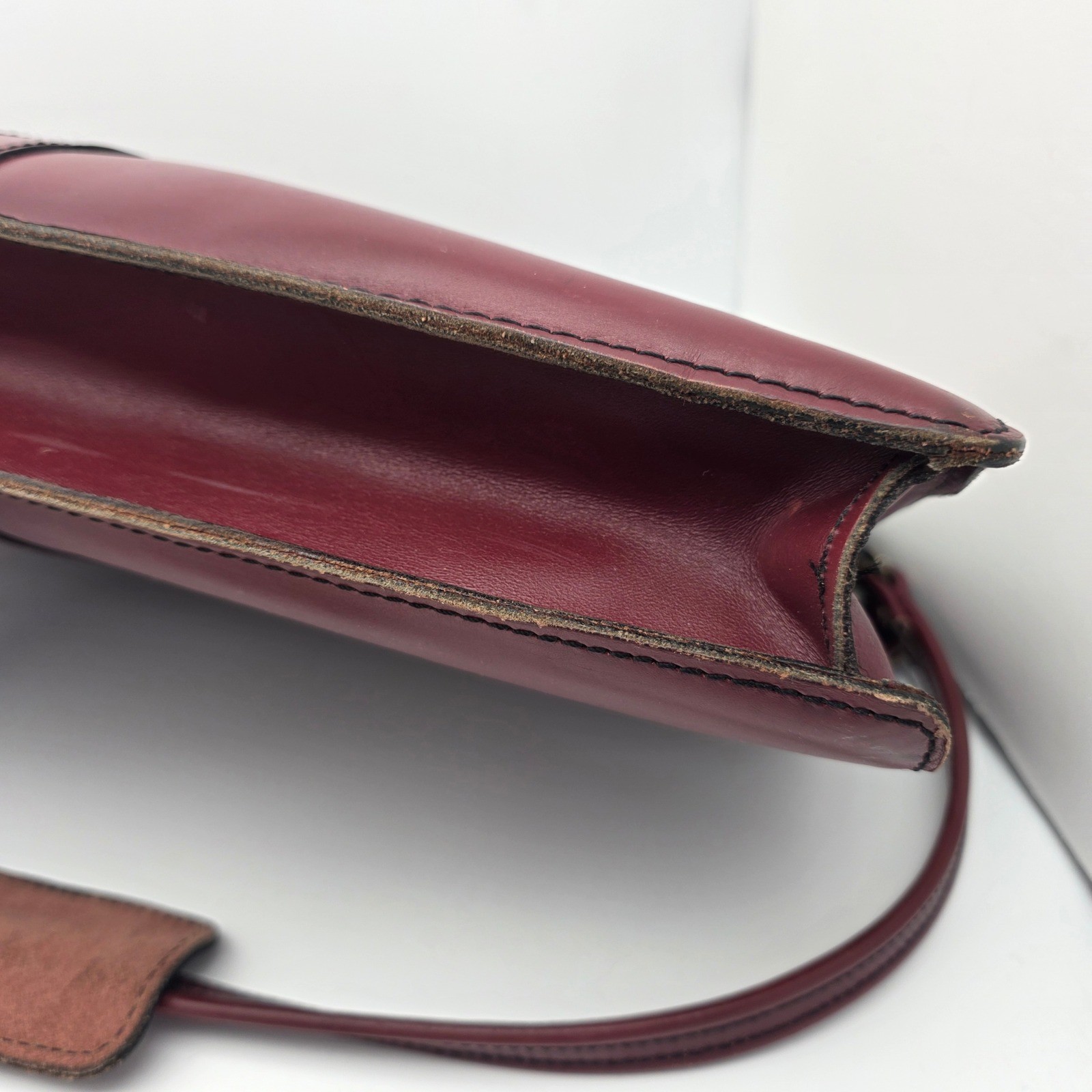 Maximillian Top Grain Cowhide Leather Laptop Bag Briefcase Burgundy Vintage