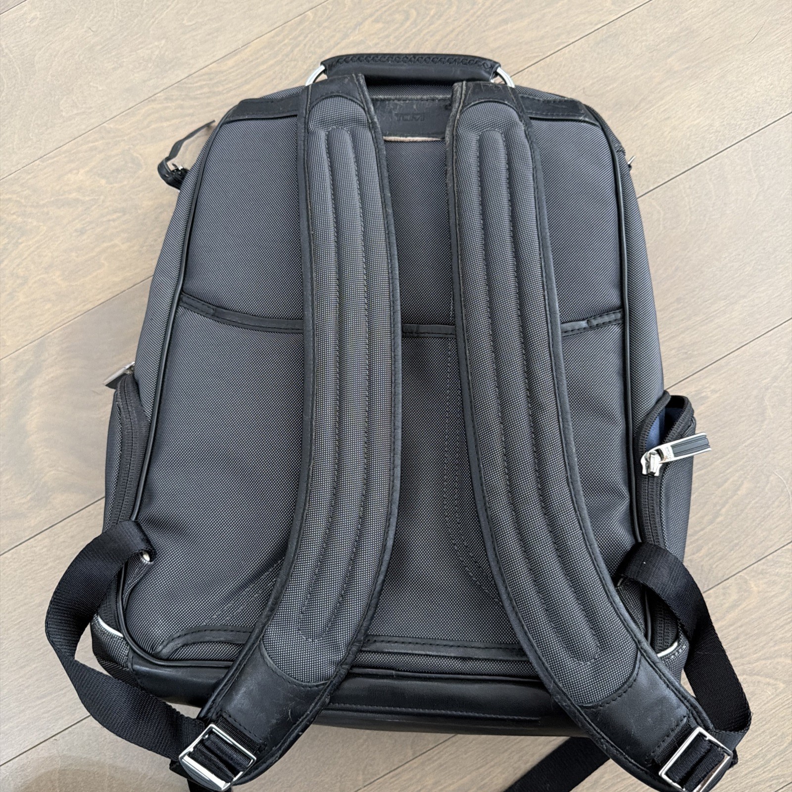 TUMI Arrive Logan Backpack 38cm Portable A4 Black Gray Used