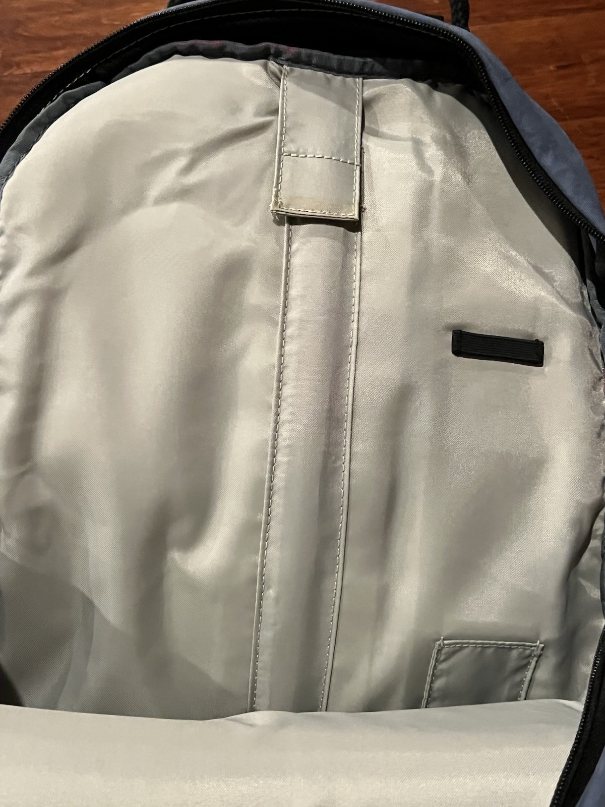 Kipling Blue Black 17″ x 13″ Padded Zip Pocket Private Transport Laptop Backpack