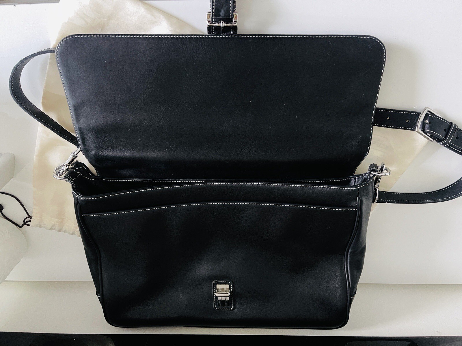 COACH Black Leather Briefcase Laptop Messenger Bag Single Handle w/ Strap MINT