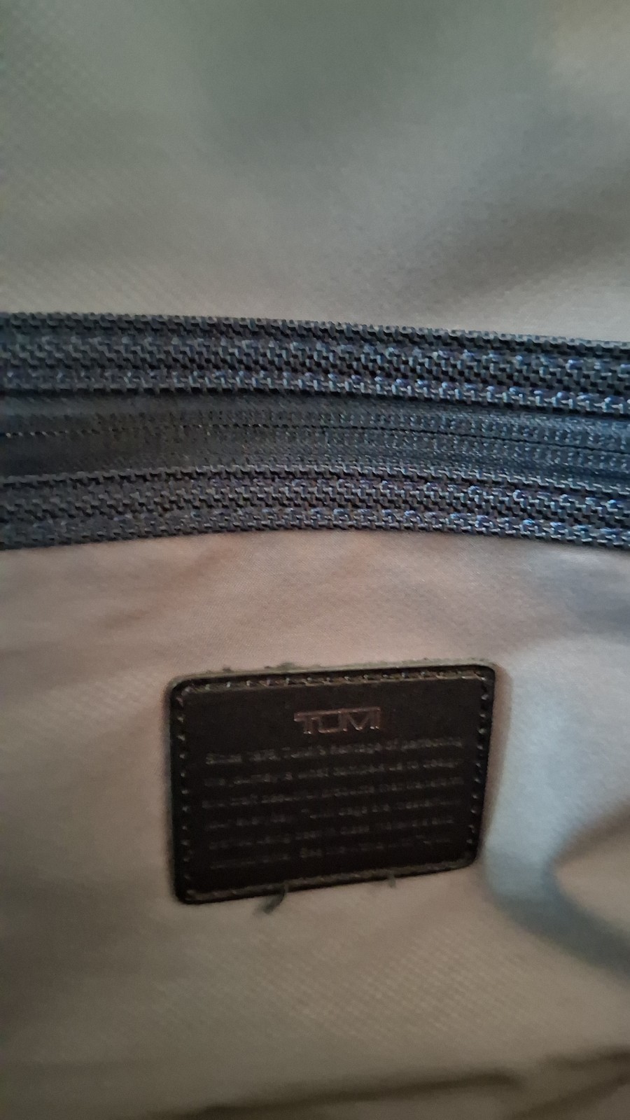 Tumi Alpha 2 Framed 18” Soft Ballistic Nylon Weekender Travel Bag 22126D2 *READ