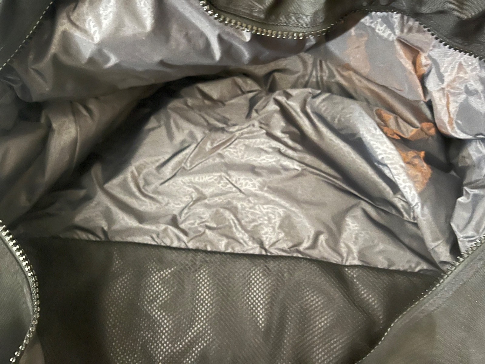 Nike SB Black Cement Duffle Bag Board Carrier Super Rare Nike SB Luggage Skate