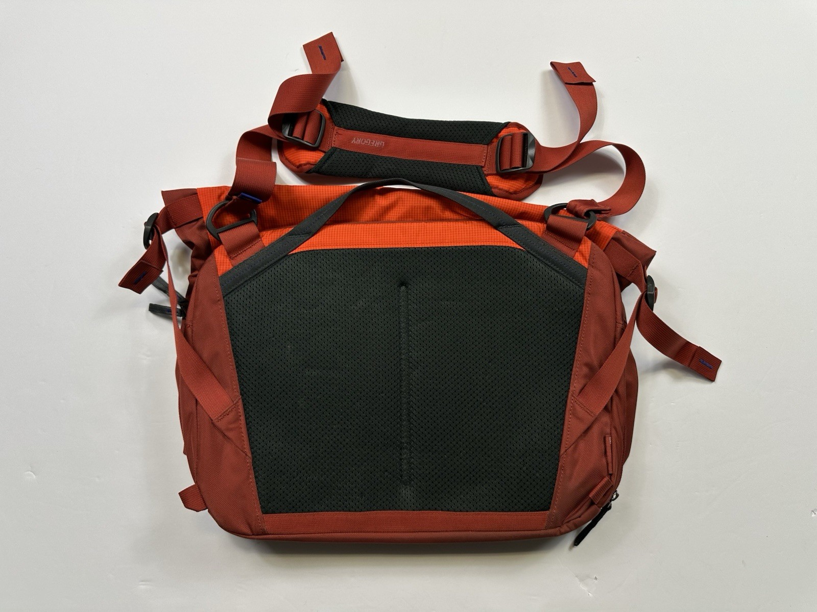GREGORY Orange MESSENGER SHOULDER BAG TOTE Graph 15L (BT3)