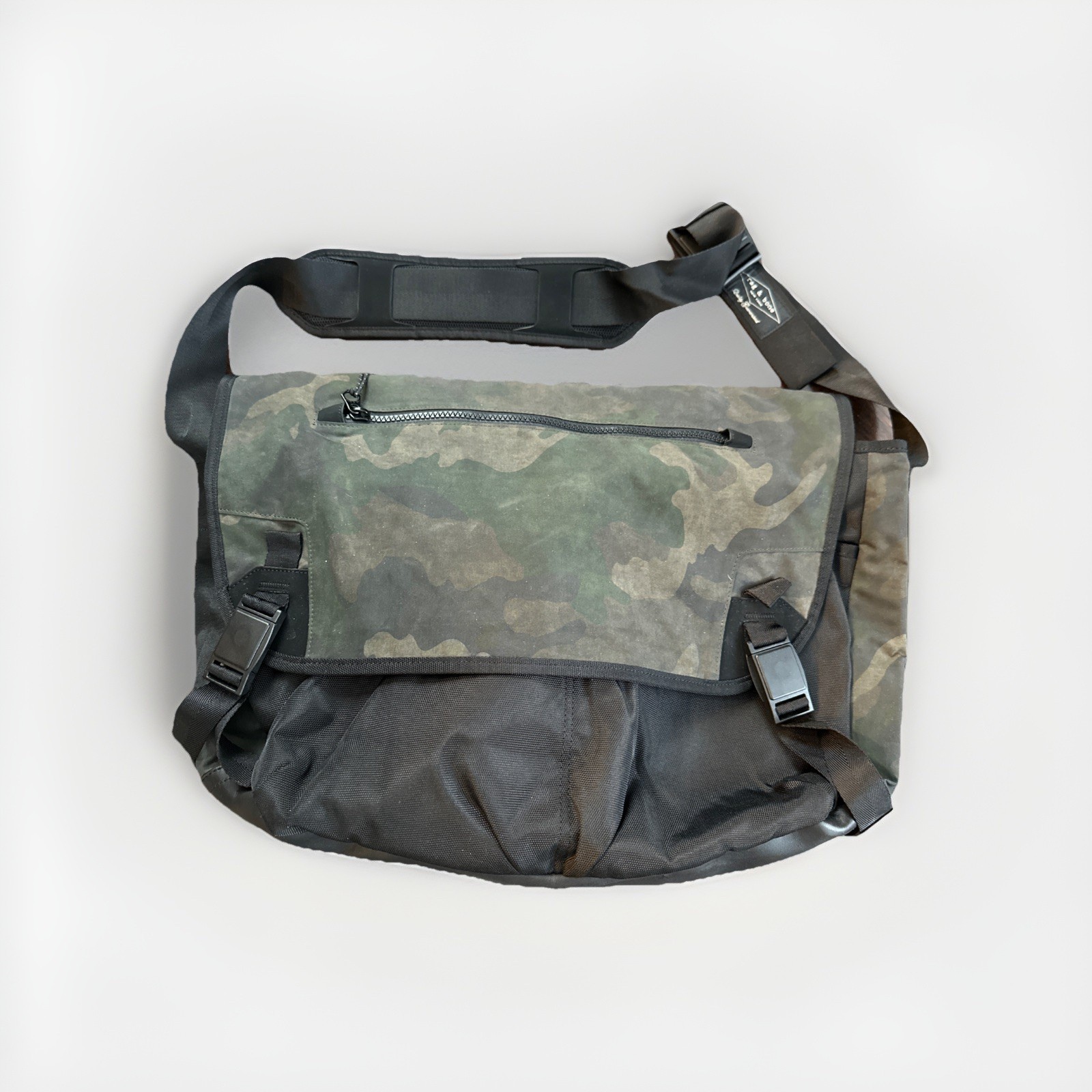 Rag & Bone Utility/Field Messenger Bag Wax Coated Woodland Camouflage Canvas