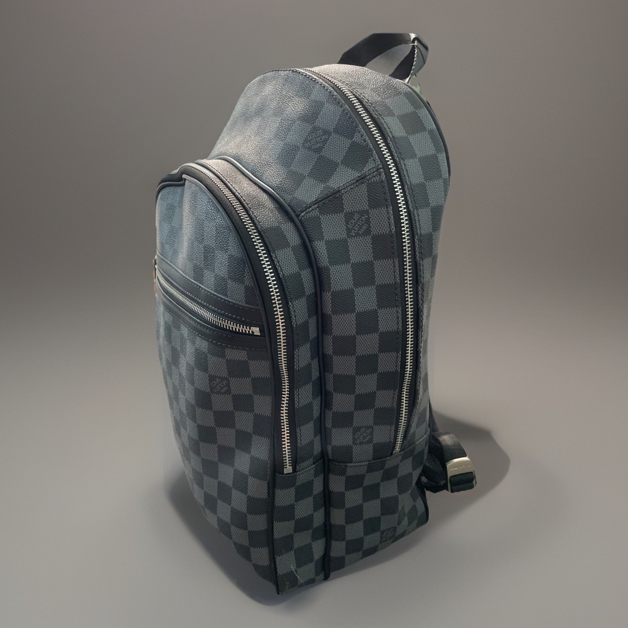 Louis Vuitton Damier Graphite Michael Backpack Gray & Black Check Adj Straps