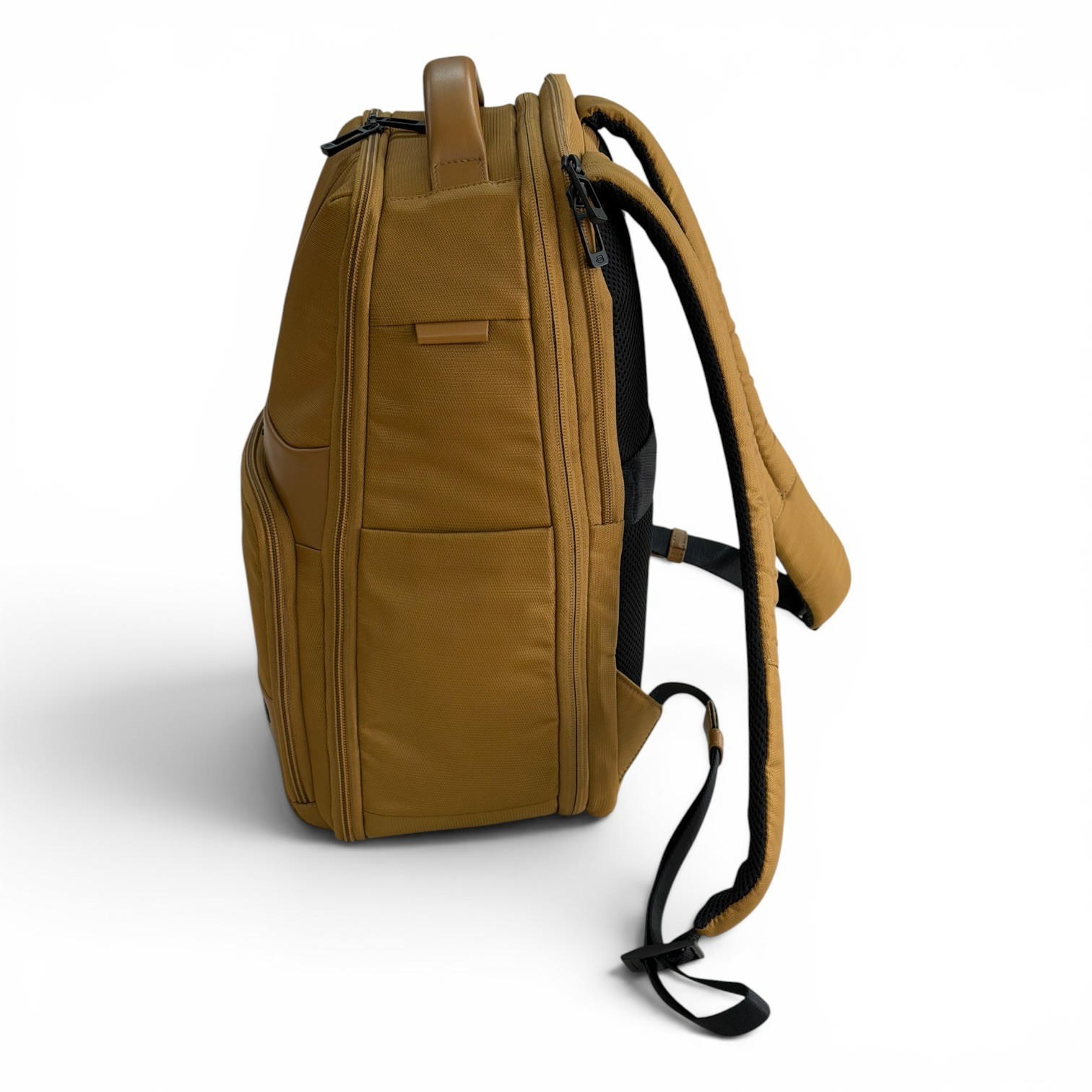 PIQUADRO men’s backpack leather backpack with computer made in Italy notebook