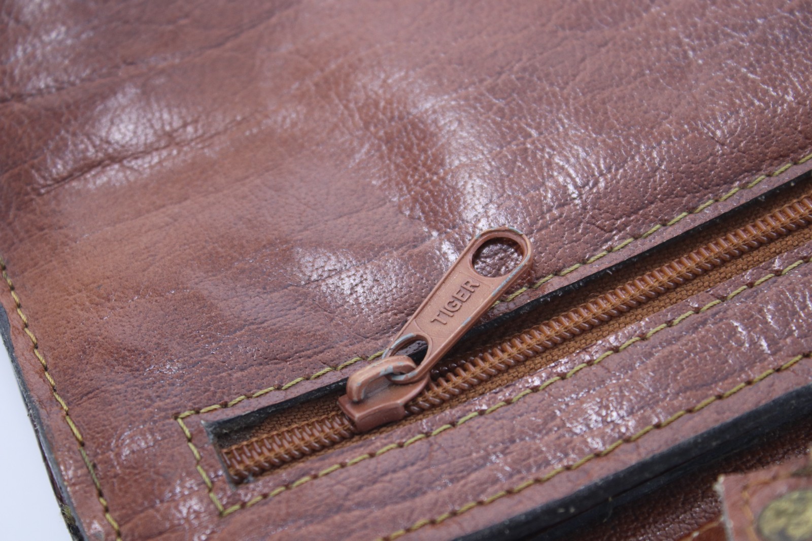 Vintage Morocco Brown Leather Shoulder Messenger Briefcase Bag