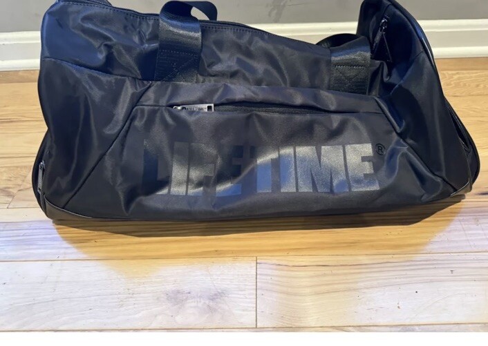 NWOT Lifetime Fitness Rayon Leather Duffle Bag