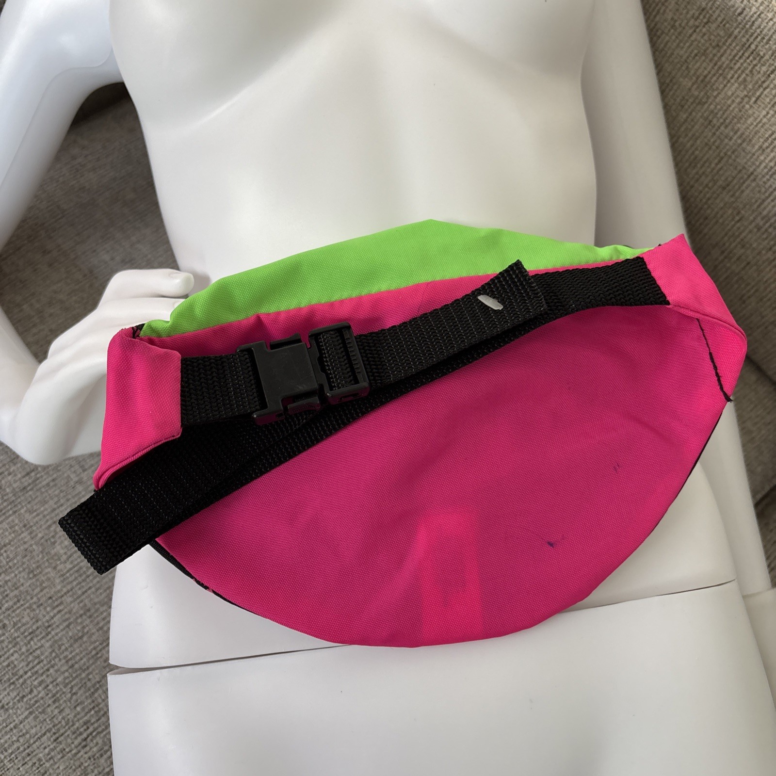 80s – 90s Vibes Fanny Pack Belt Bag Retro Neon Totally rAD! Unisex! Minor Defect