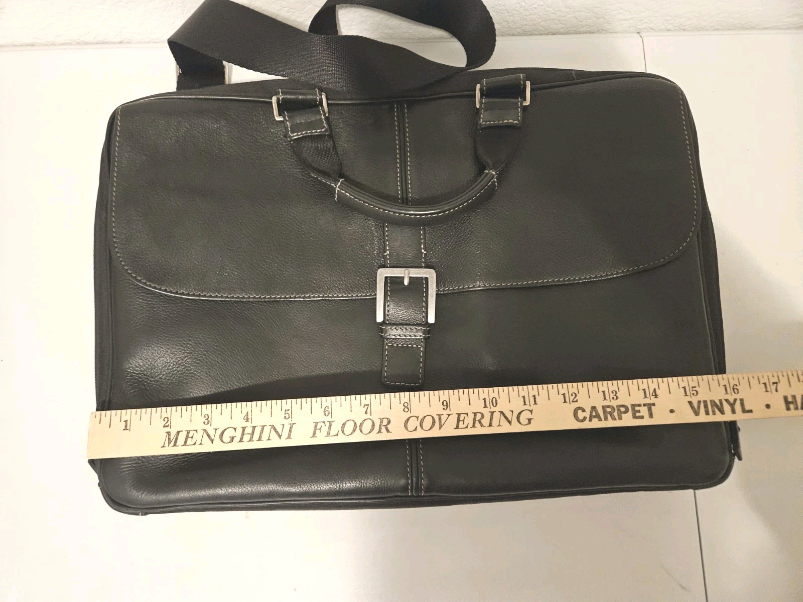Boconi Black Tumbled Leather Messenger Laptop Bag 16x11x3.5