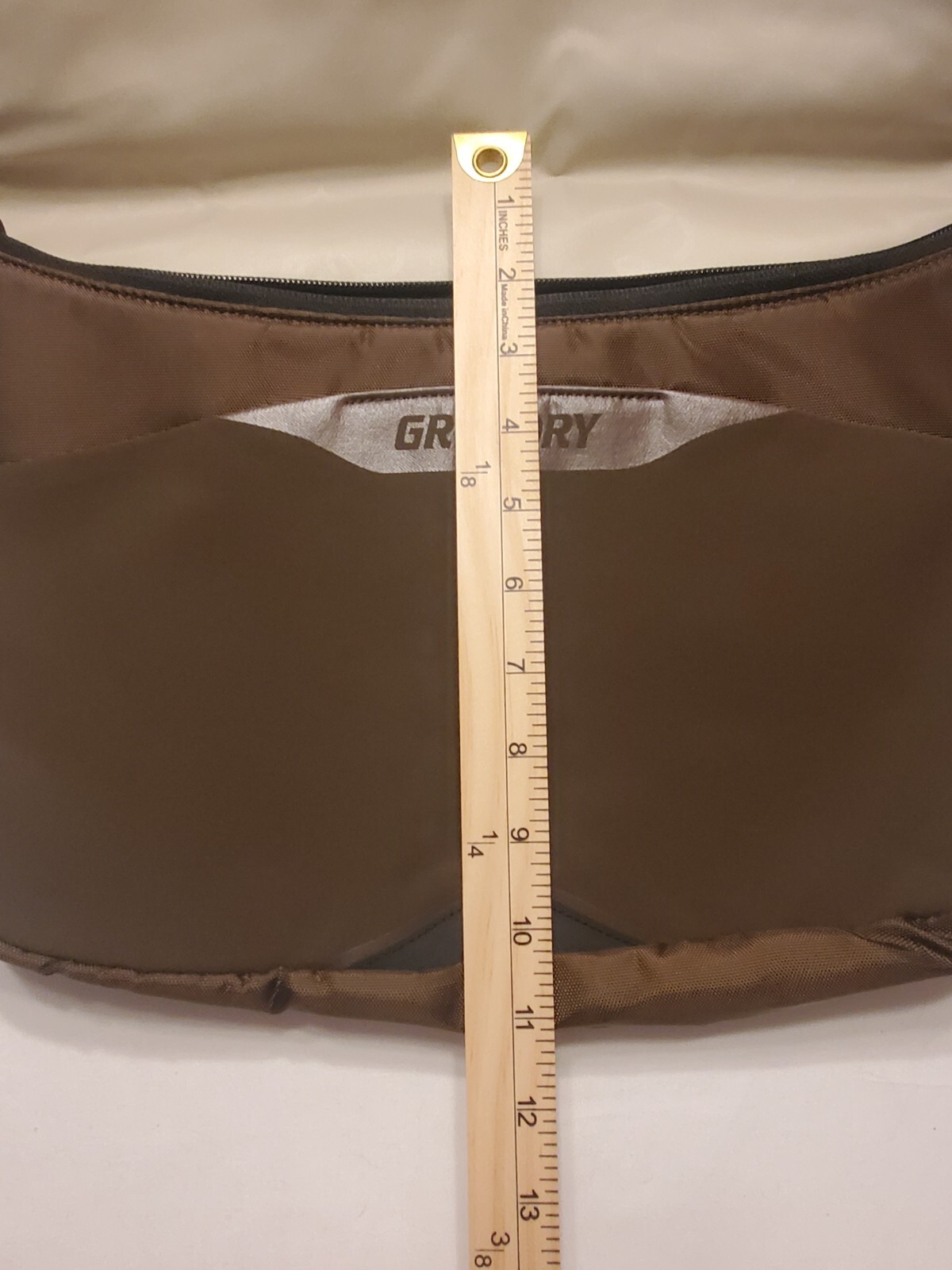 Gregory Messenger Style Courier Bag 15″ X 10″ Shoulder Strap Water Resistant