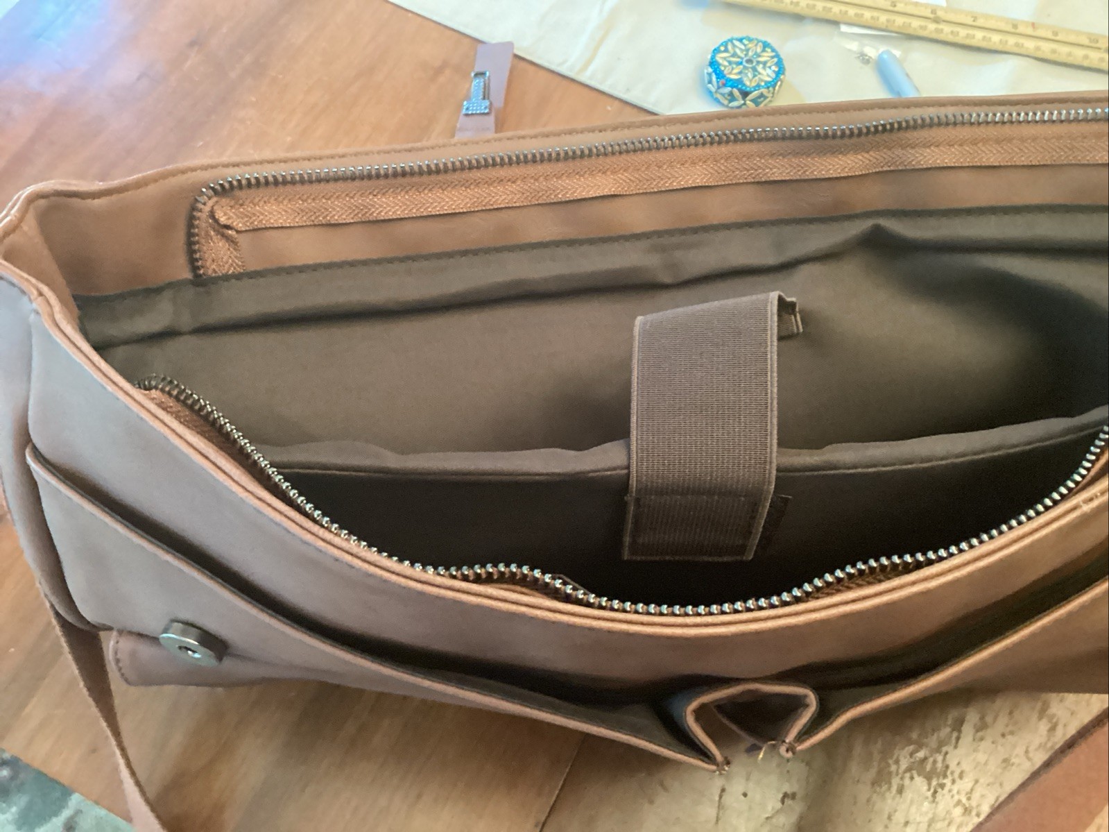 Seyfocnia Messenger Bag Brown Leather Laptop Satchel Men’s New