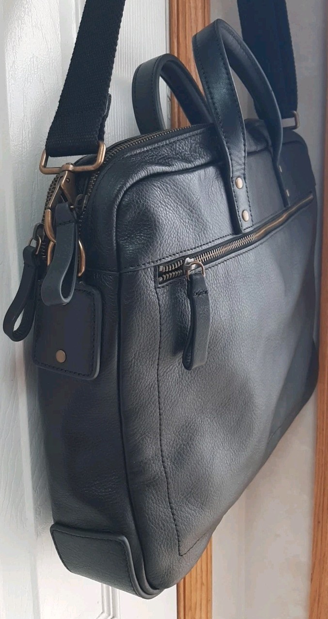 Fossil Men’s Haskell Black Leather Briefcase Business Attache 16.5″X4″X12.5″ NEW