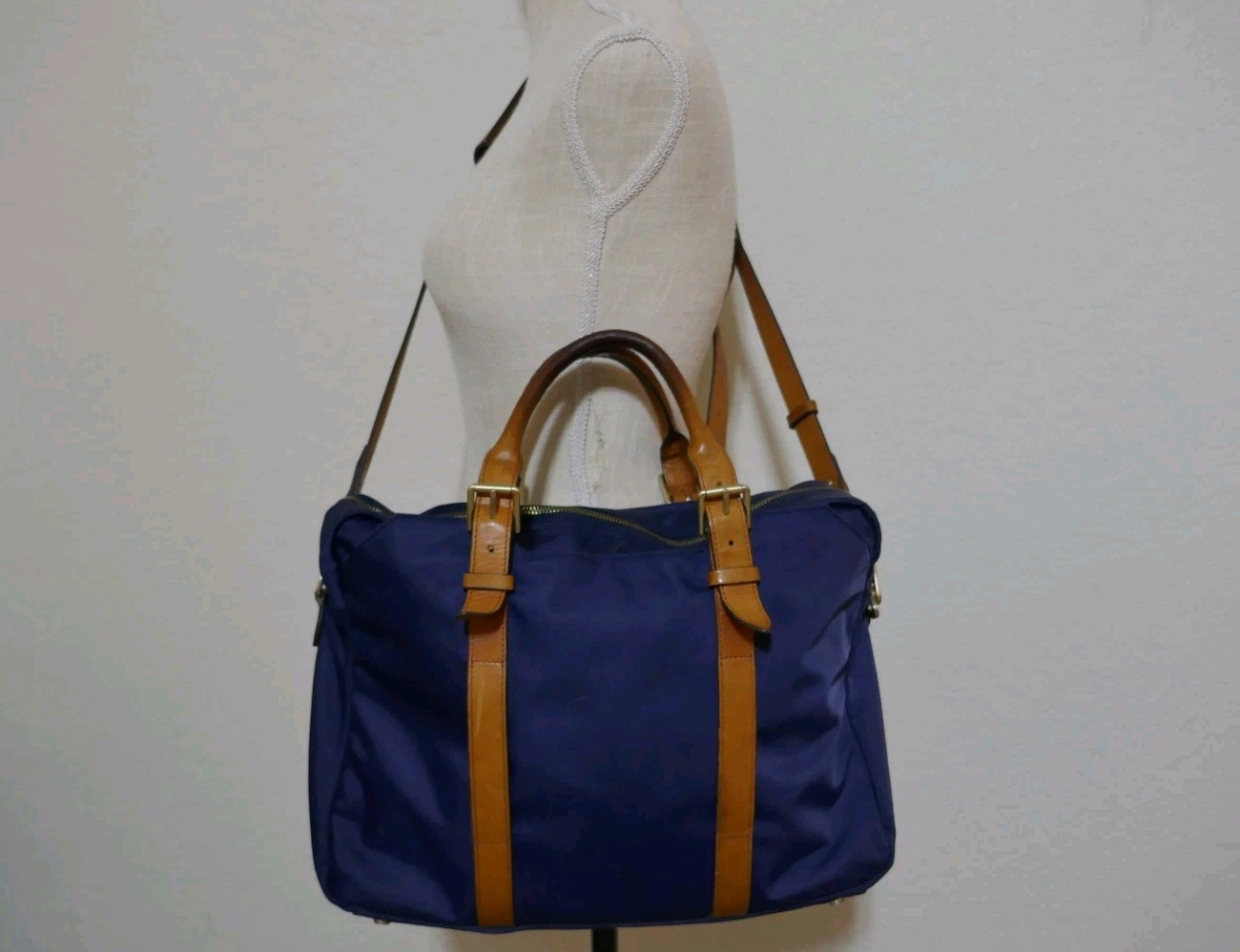 STUART O LAU The Cary Blue Nylon Briefcase Tan Leather Trim Red Interior