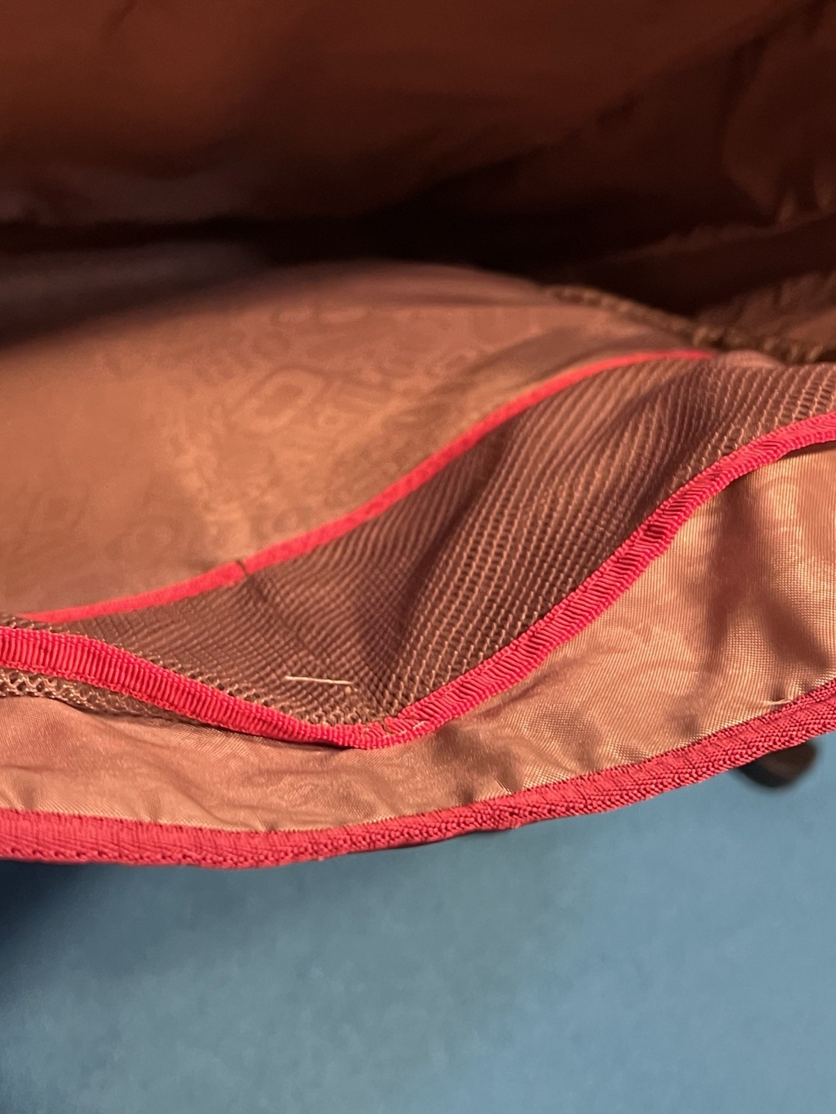 OGIO RUCK 20” Back bag laptop bag Red, Blue, white, , Very Good Condition Rare