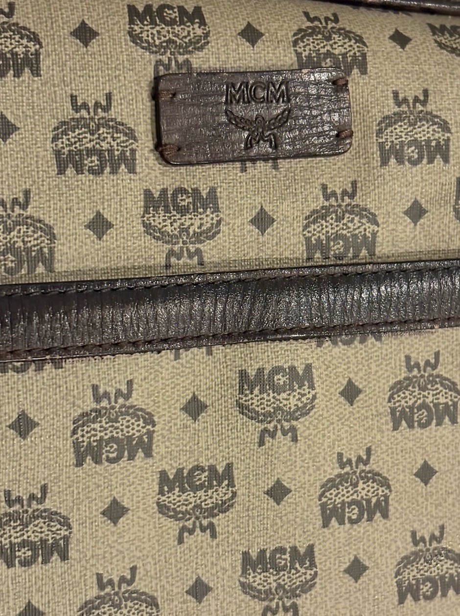 VTG MCM Visetos Monogram Large PVC Canvas Leather Messenger Crossbody Laptop Bag