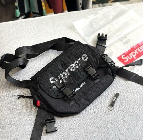 Supreme SS20 Black Mesh Waist Bag Crossbody Messenger Fanny Pack NWT