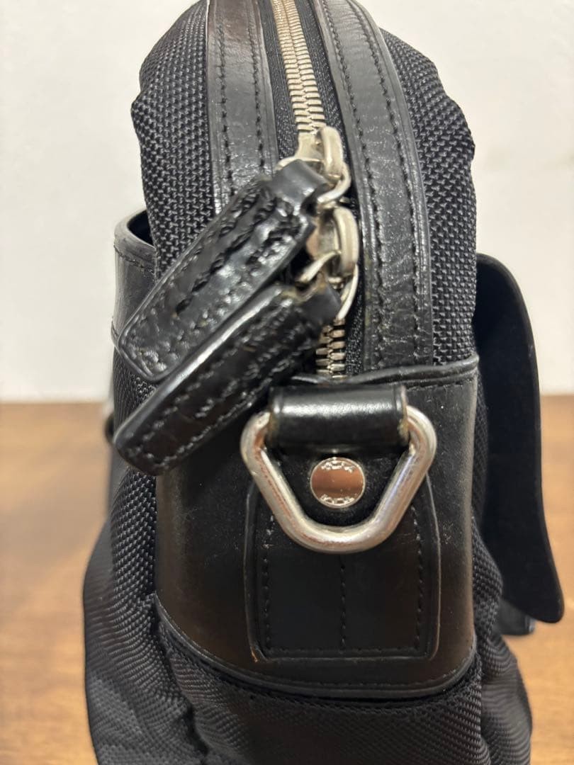 TUMI Business Bag Black