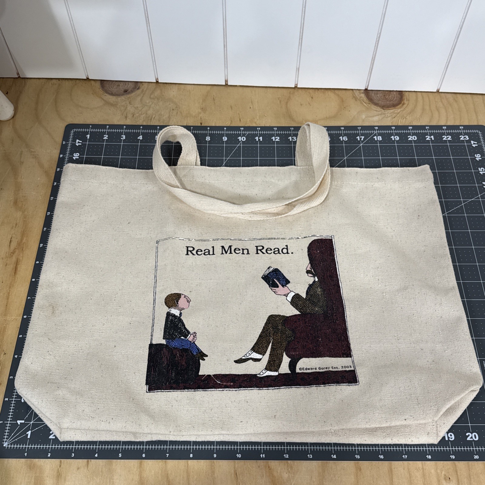2003 Edward Gorey – Tote Bag – “Real Men Read.” Natural Cotton-graphic Print