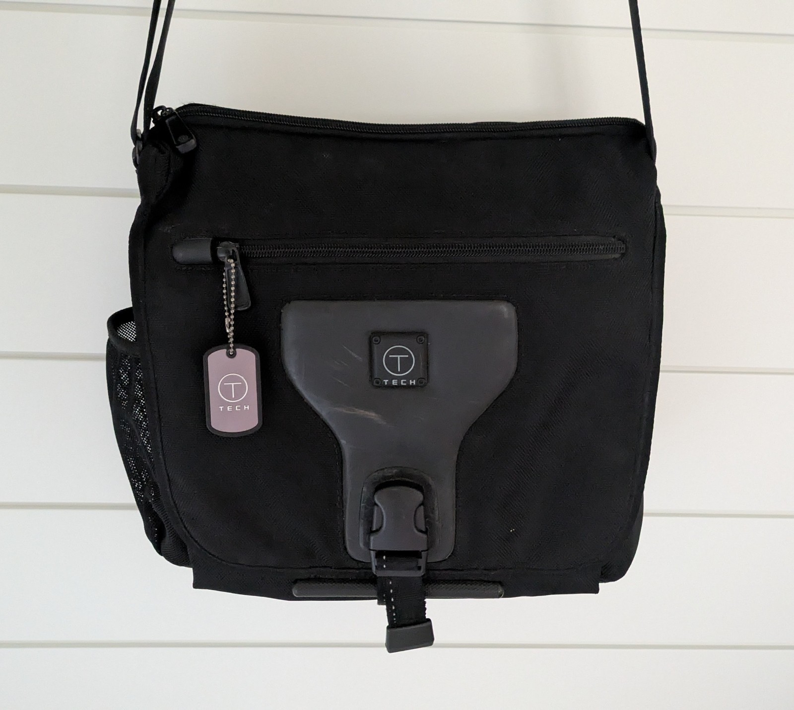 TUMI T-Tech Messenger Backpack Laptop Computer Bag 57035D Padded Strap