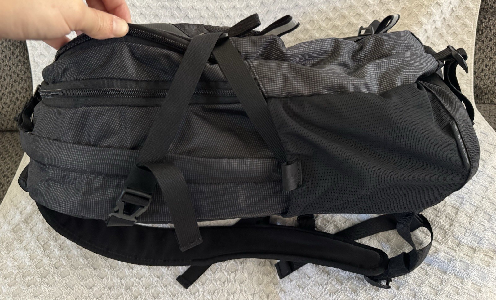 Thule EnRoute Escort 2 Black 27L Backpack Fits 15.6″ Laptop 10.1” Padded Tablet