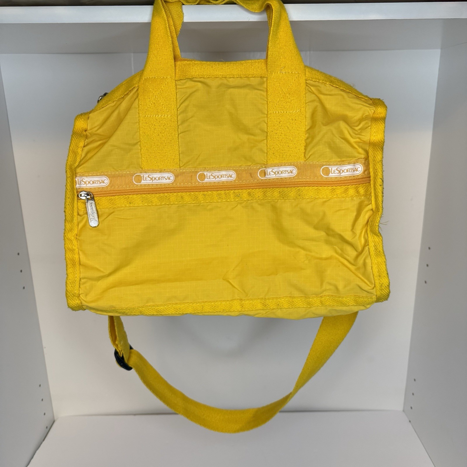LeSportsac Adjustable Strap Carry On Crossbody Bag Yellow USA Vtg 80s 13”x10”x5”