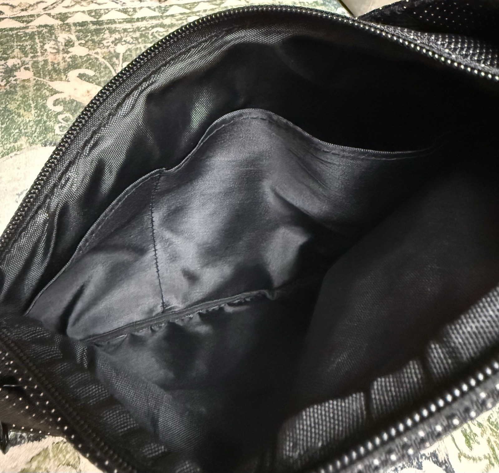 Durable Anti-Thief Sling Tactical Bag w/ Adjustable Straps Secret Pockets