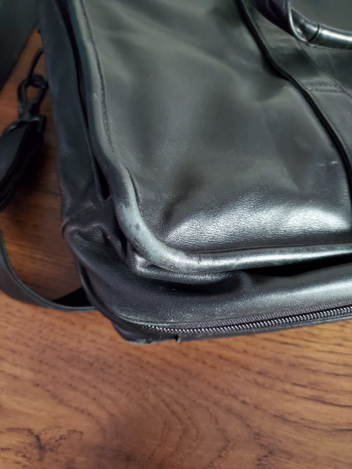 Tumi Alpha Expandable Large Briefcase Laptop Bag Napa Leather Black 904D3