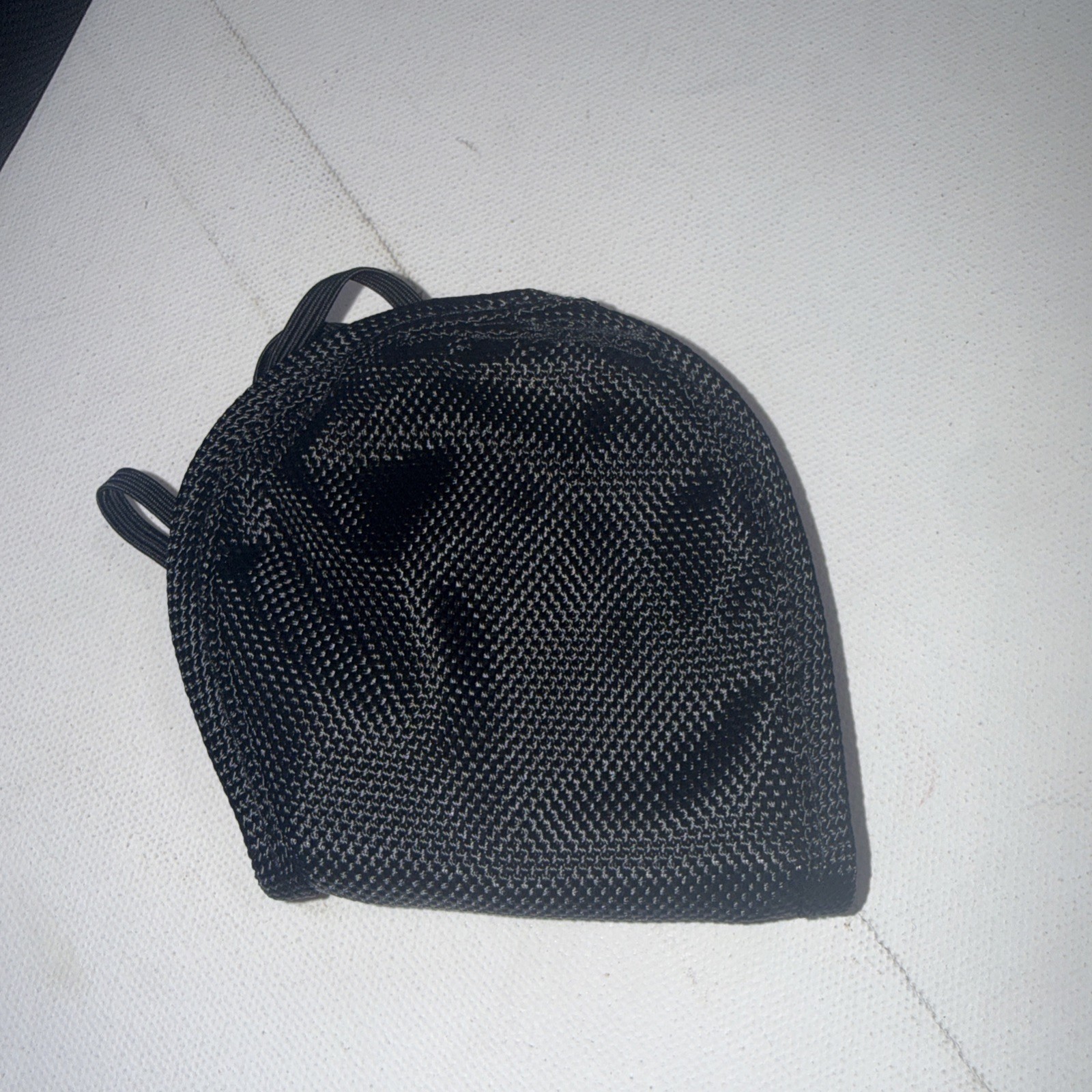 Tumi Delta Accessory Pouch Bag Zip Case Black Makeup Toiletry Travel & Eye Mask