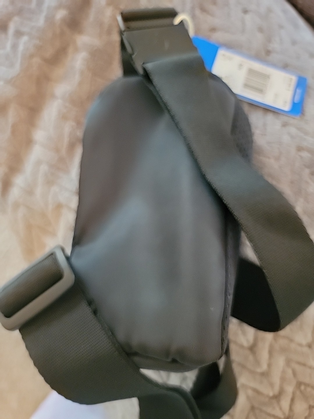adidas men Adicolor Small Sling Bag