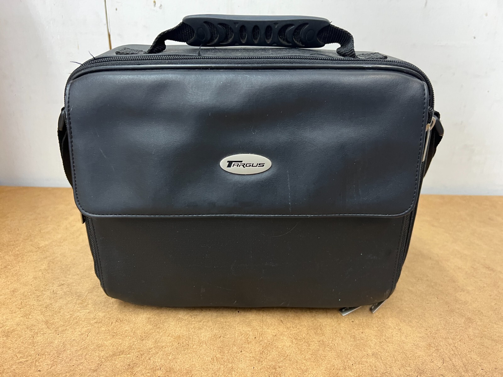 Targus Laptop Computer Bag 13″