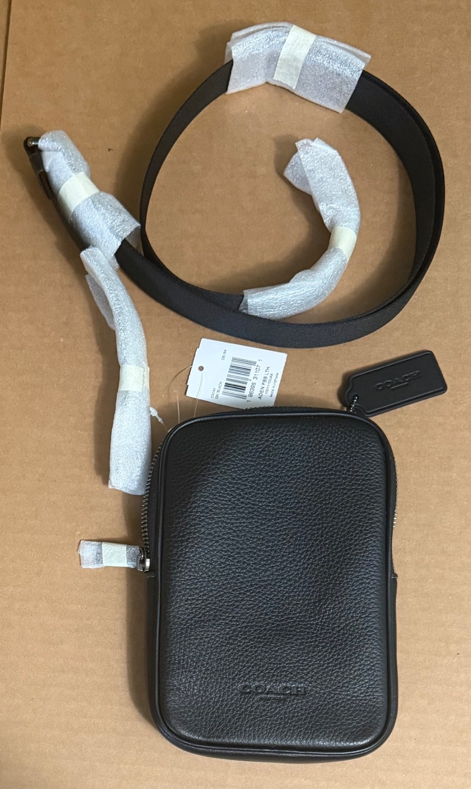 NWT Coach CS044 Aden Crossbody Bag Pebble Leather Black Men’s Unisex New w/ Tags
