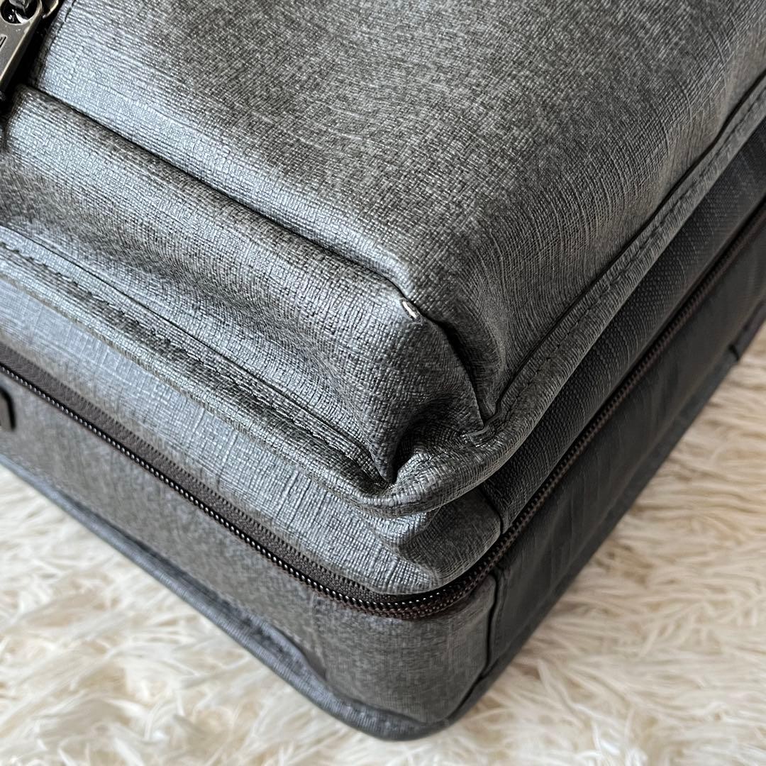 Condition TUMI ALPHA2 26141EG2 Business Bag