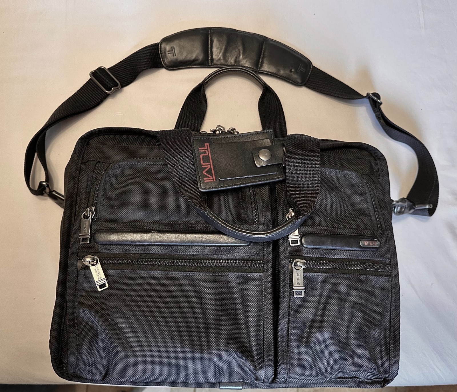 TUMI Alpha Expandable Organizer Laptop Briefcase 26145D4 Black Travel Bag Nylon