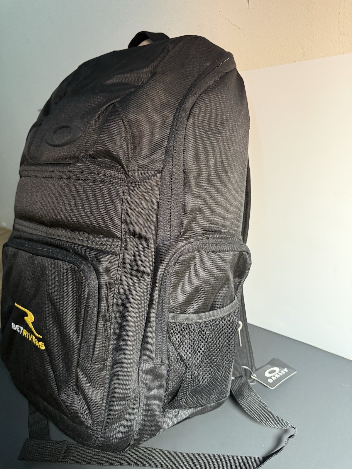 OAKLEY backpack Crestible Enduro 25L Bag Laptop Pocket black NEW With Tags