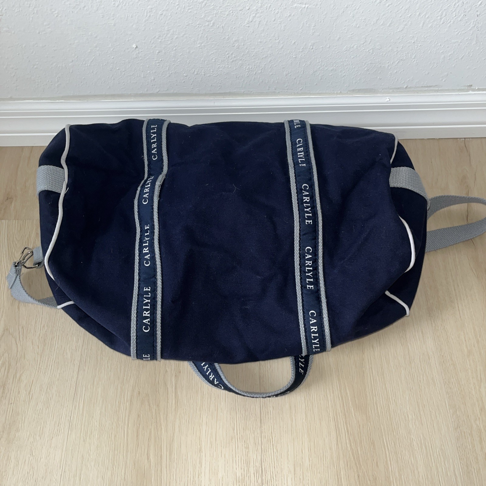 Ultra Rare The Carlyle NYC Hotel Bag 16” Scarborough & Tweed Limited Run