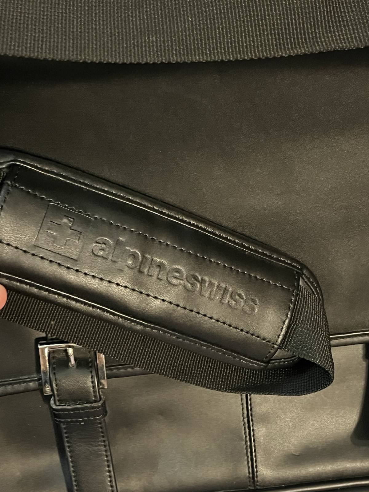 Alpine Swiss All-Leather Men’s Briefcase Laptop Bag with Shoulder Strap Black