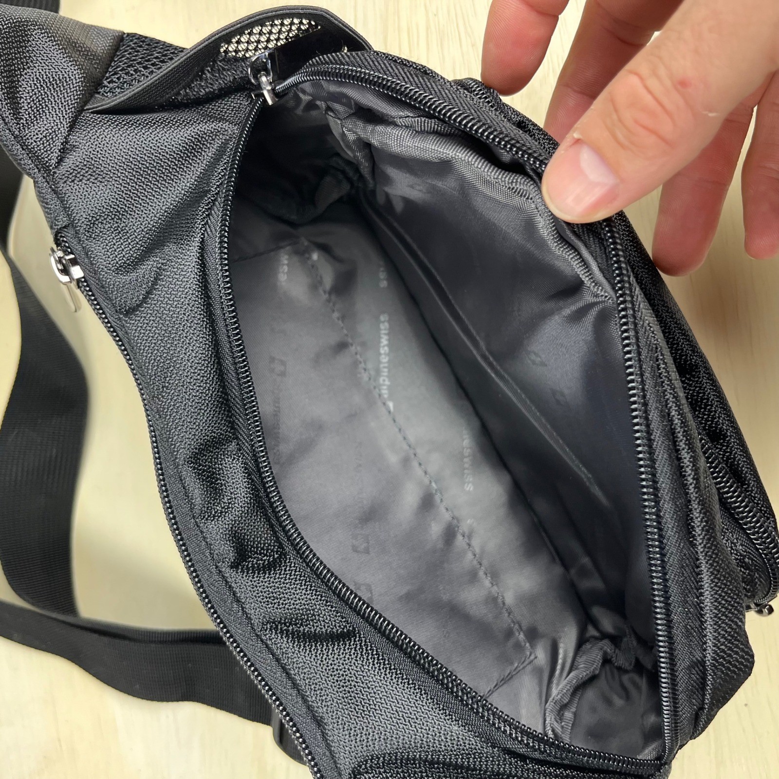 Alpine Swiss Mens Black Nylon Waist Bag Fanny Pack Travel Organizer Hip Belt Bag