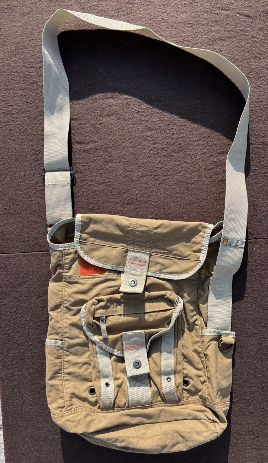 American Eagle Outfitters Y2K Canvas Messenger Bag Army Khaki Vintage Utility