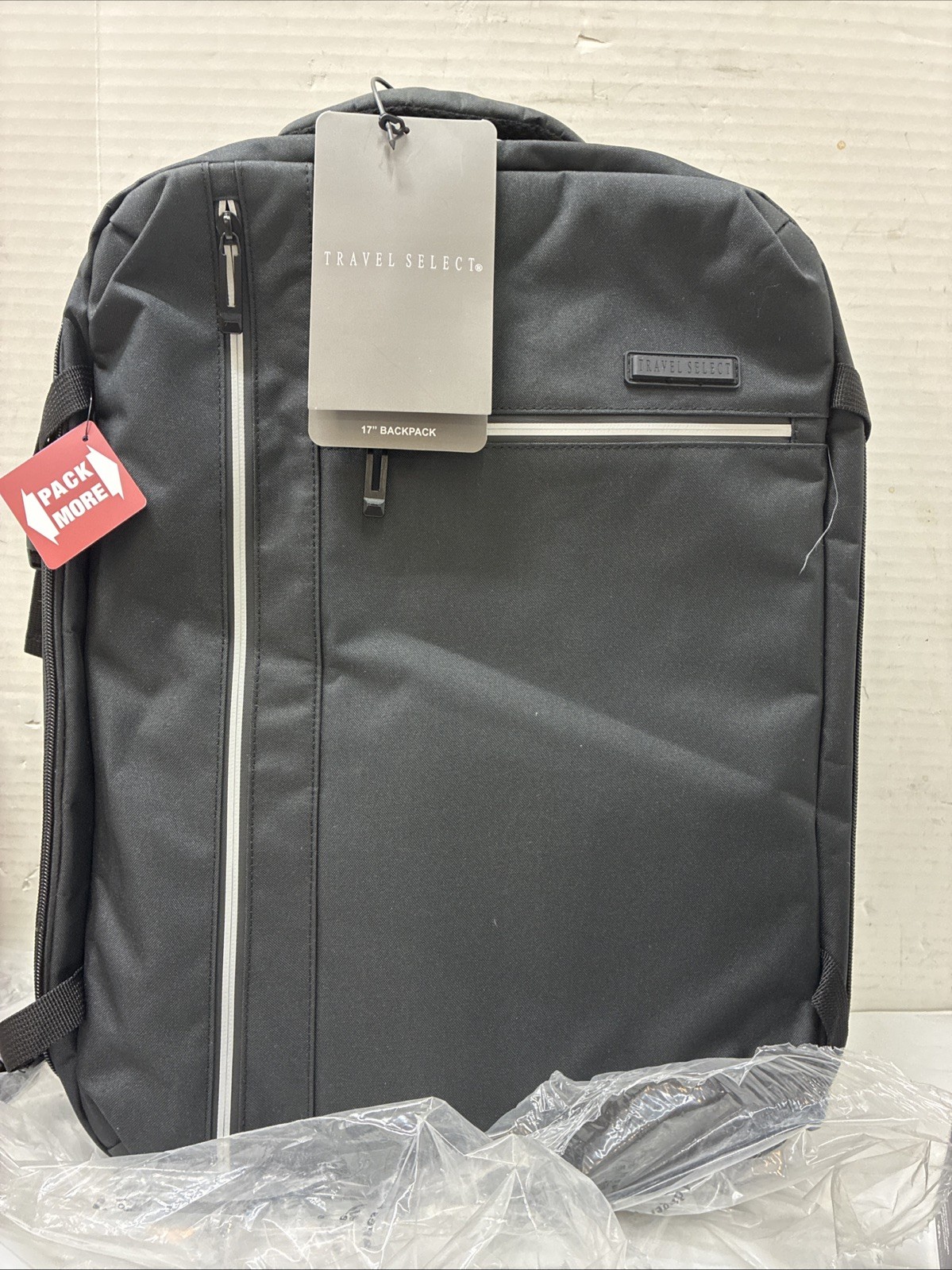 Travel Select Grayville 17″ Laptop Expandable Multiuse Tech Backpack w/ USB Port