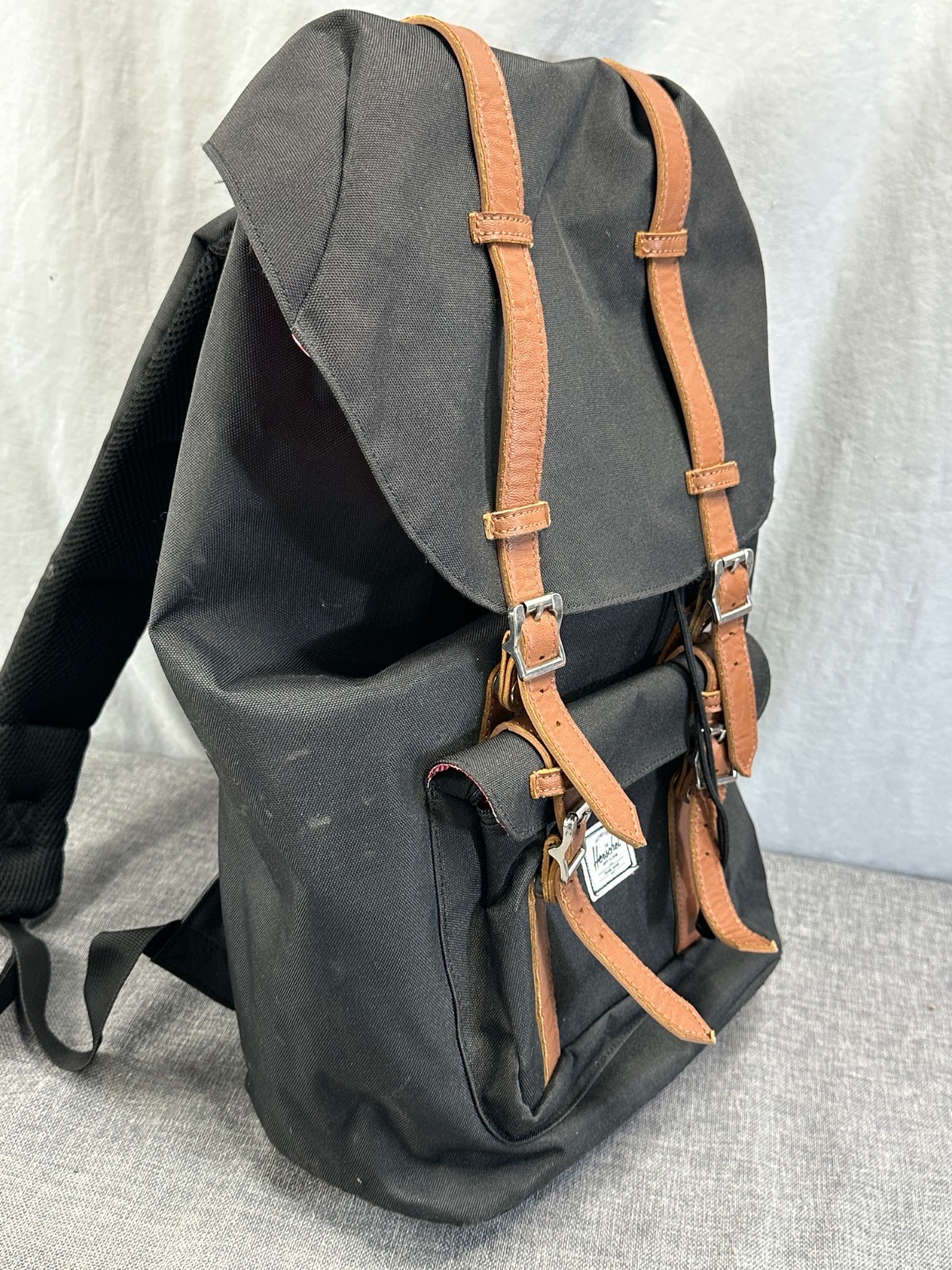 Herschel Little America Backpack Mid-Volume Black Pink 17L 18” Laptop EUC