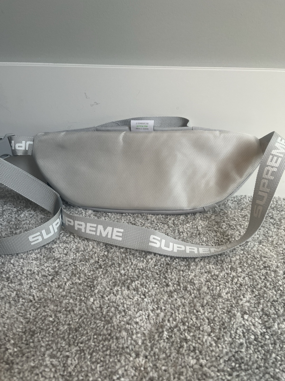 Supreme FW22 Small Waist Bag White