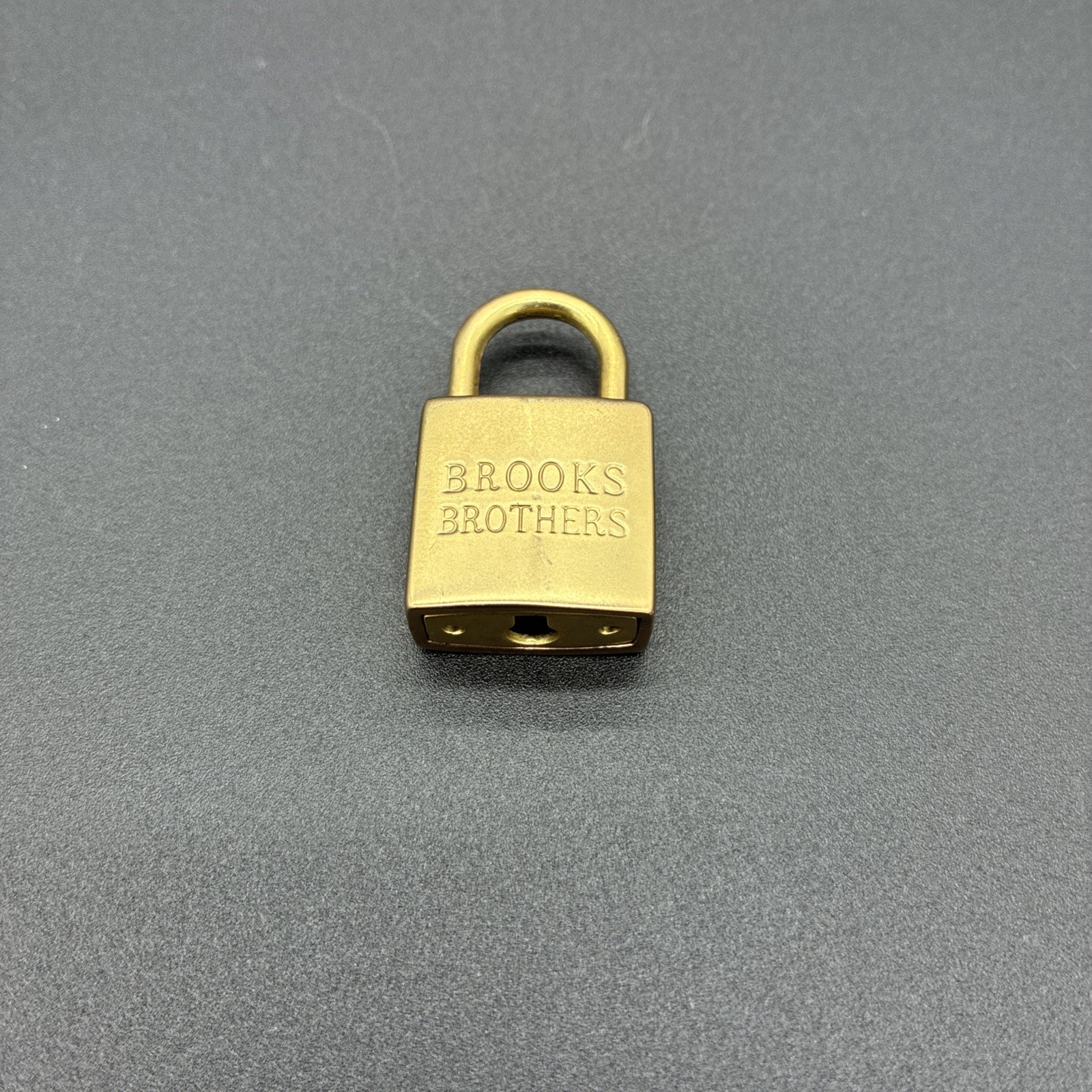 Brooks Brothers Brass Padlock Lock & Key Leather Strap Luggage Bag Accessory